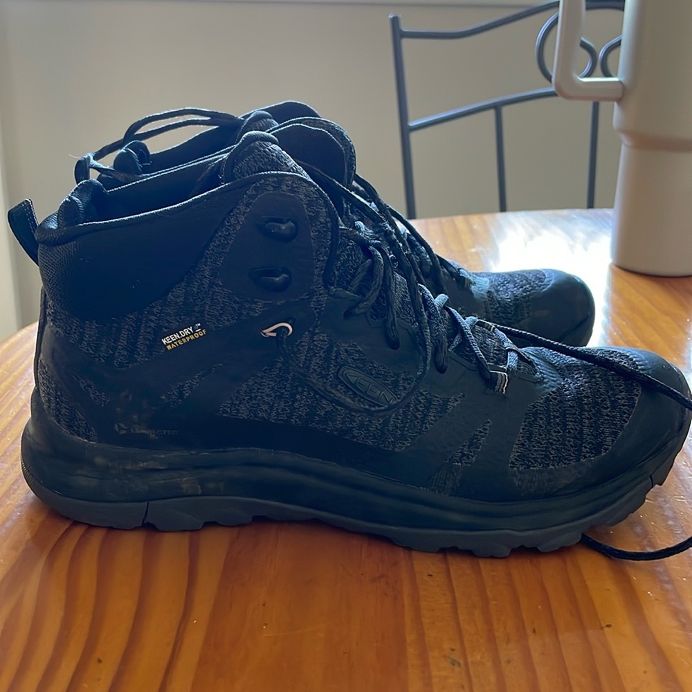 Keen Hiking boots